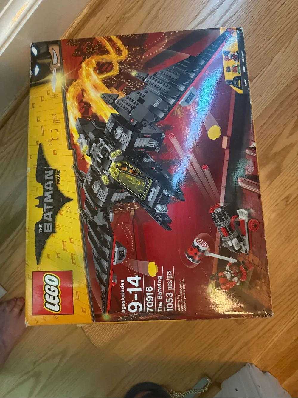 Lego Black and Yellow Batwing Superhero Aircraft Set NIB - Picture 3 of 6